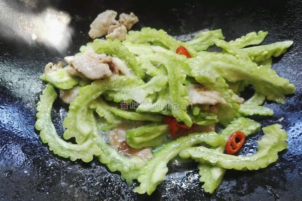 苦瓜肉片的做法图解7