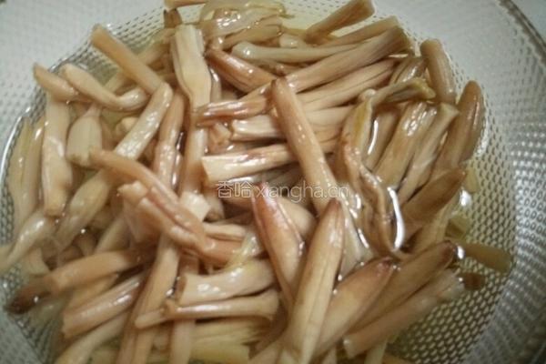 羊肉泡馍的做法图解2