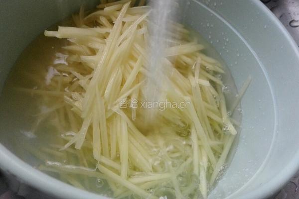 酱油土豆丝的做法图解3