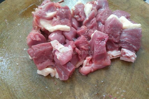 鹅肉烧冬瓜的做法图解1