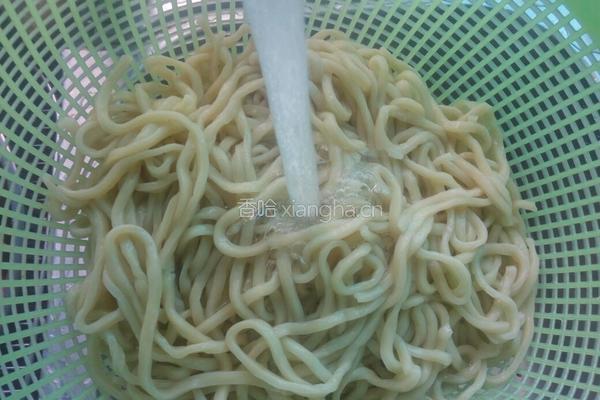 家常干拌面的做法图解3