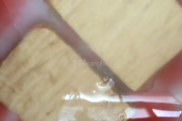 蒸臭豆腐的做法图解1