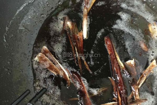 莲藕猪肉水饺的做法图解4