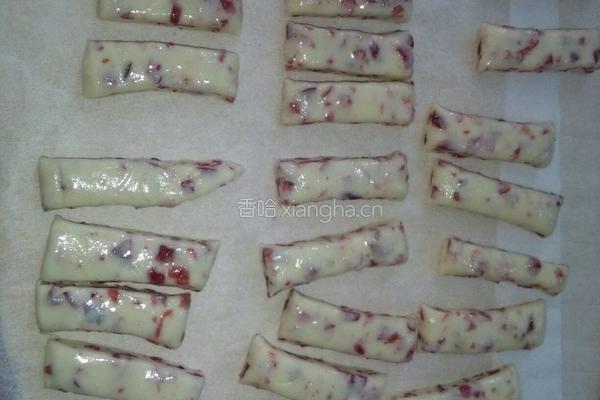 蔓越莓牛扎糖的做法图解8