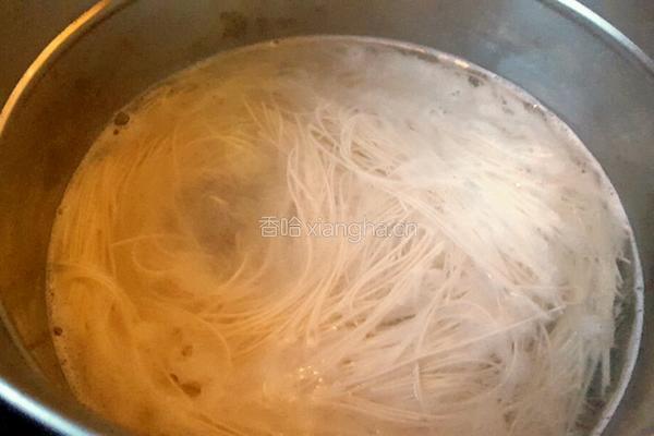 鸡汤面的做法图解2