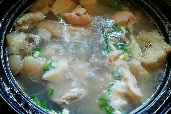 莲藕炖猪蹄的做法图解8