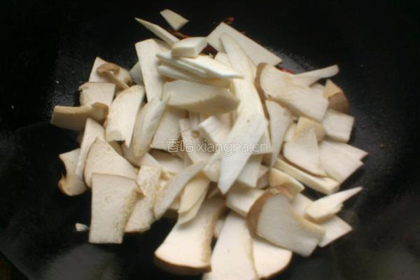 杏鲍菇炒油菜的做法图解5