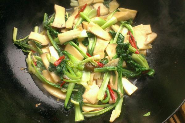 杏鲍菇炒油菜的做法图解8