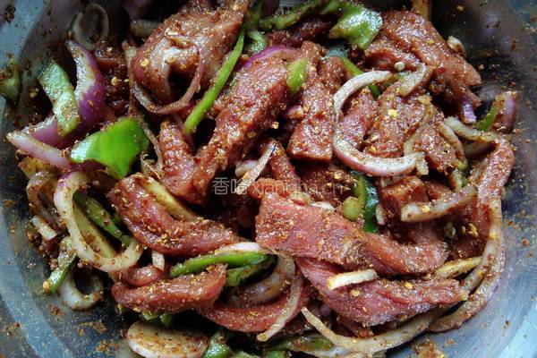 烤箱牛肉的做法图解4