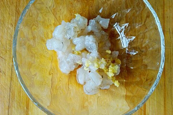 黄瓜鸡蛋虾仁饺子的做法图解4