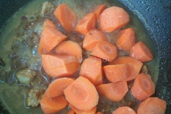 胡萝卜烧肉的做法图解6