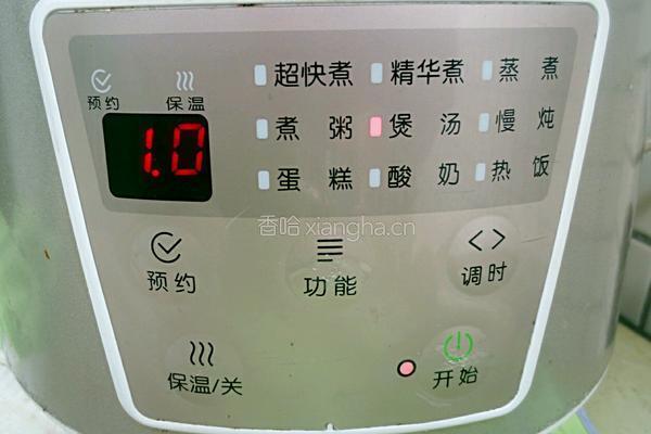 冬瓜莲子汤的做法图解6