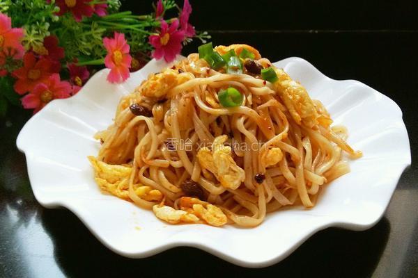 老干妈鸡蛋炒面的做法图解10