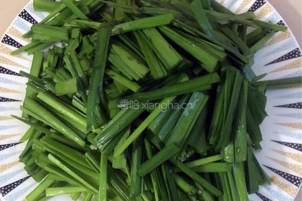 炒韭菜的做法图解2