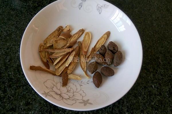胖大海甘草茶的做法图解1