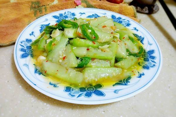 青椒炒丝瓜的做法图解6