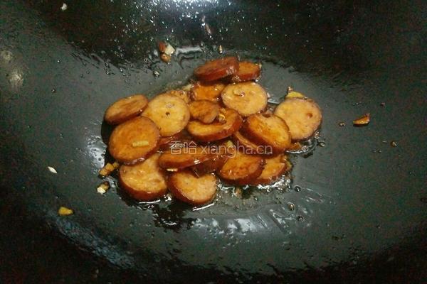 红肠土豆片的做法图解7