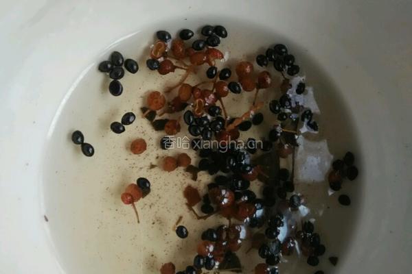 羊肉白菜水饺的做法图解2