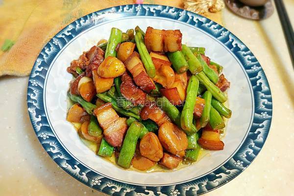栗子四季豆红烧肉的做法图解9