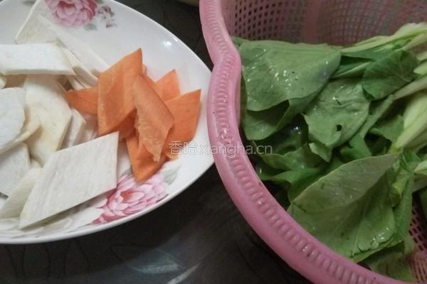 蚝油青菜蘑菇的做法图解2