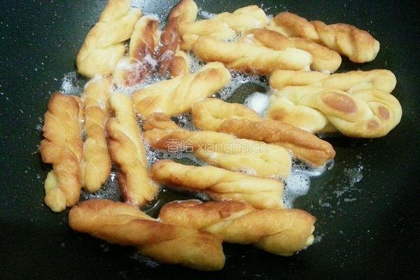 酥脆麻花的做法图解10