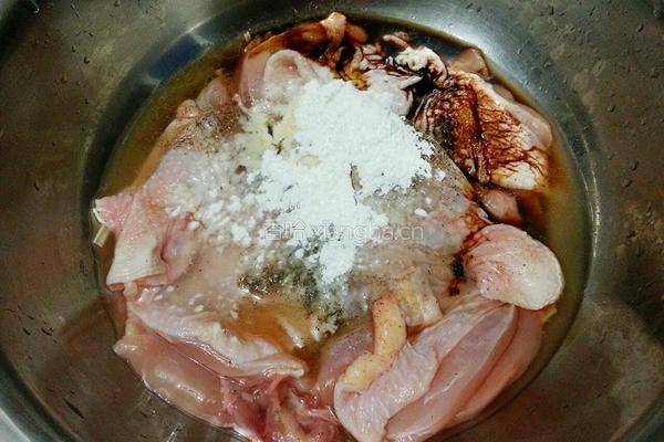 煎鸡腿肉的做法图解4