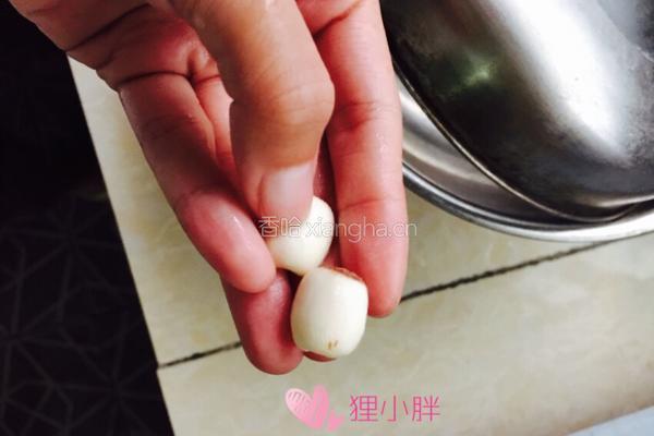 自制莲蓉馅的做法图解2