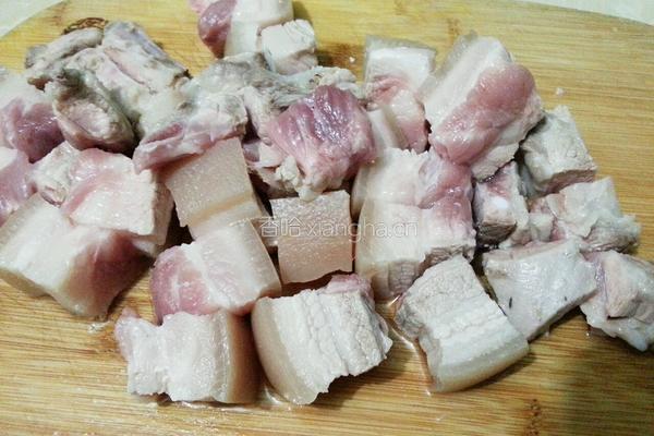 肉焖豆腐的做法图解3