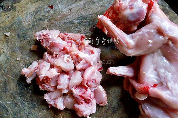 自贡鲜锅兔的做法图解2