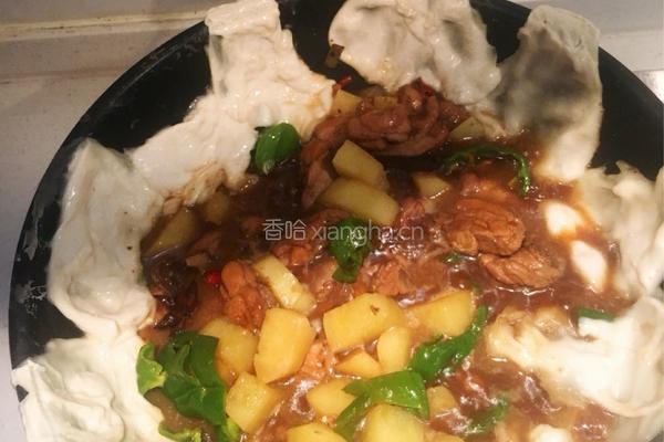 地锅鸡（因为家里没有容器所以菜和主食都放锅里了）宫子城的做法图解9
