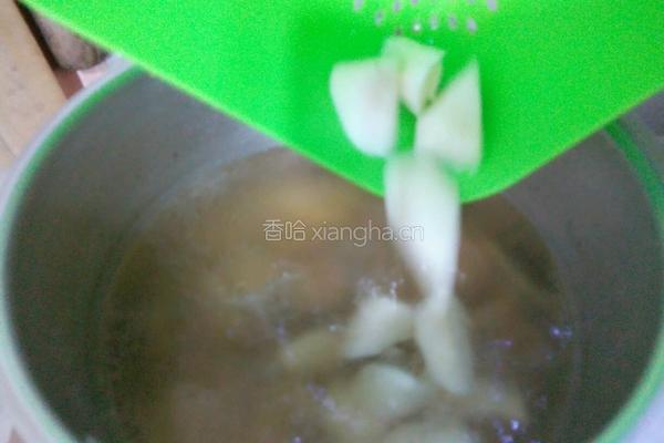 莲藕山药汤的做法图解5