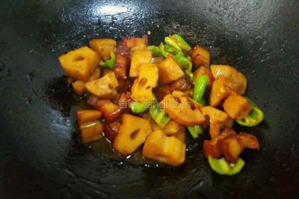 莲藕红烧肉的做法图解13