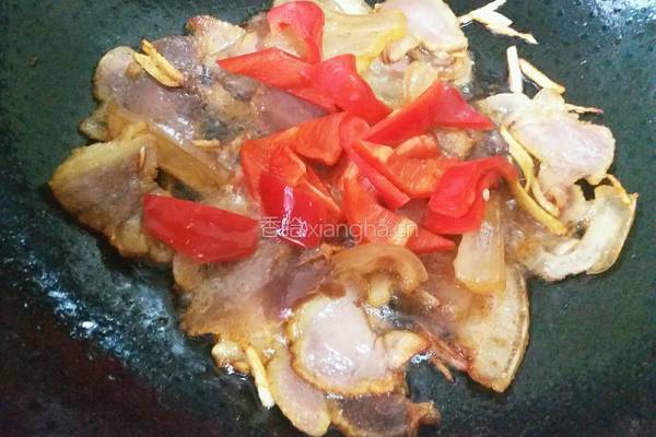 腊肉炒西芹的做法图解6