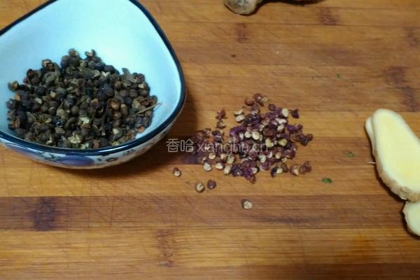自制青花椒油的做法图解1