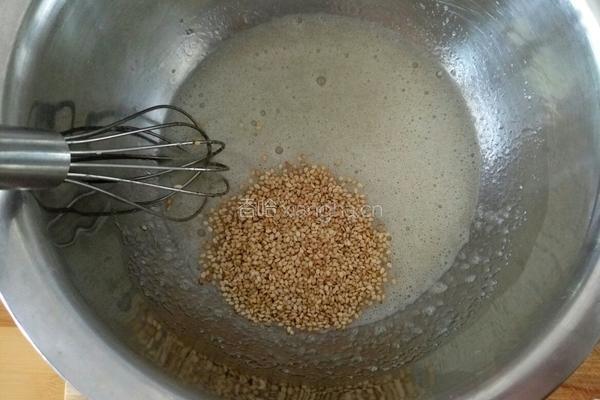 芝麻薄片饼干的做法图解3