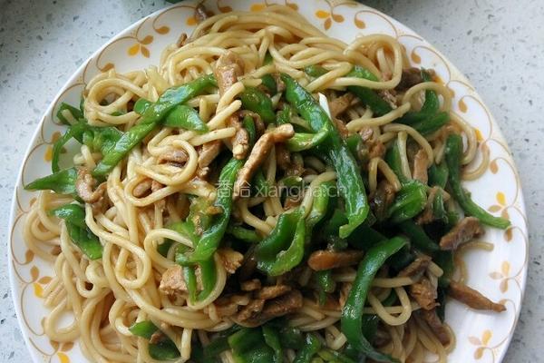 辣椒肉丝炒面的做法图解9