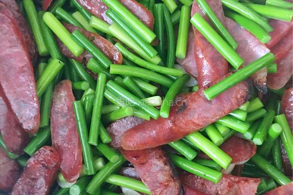 蒜苔腊肉的做法图解5
