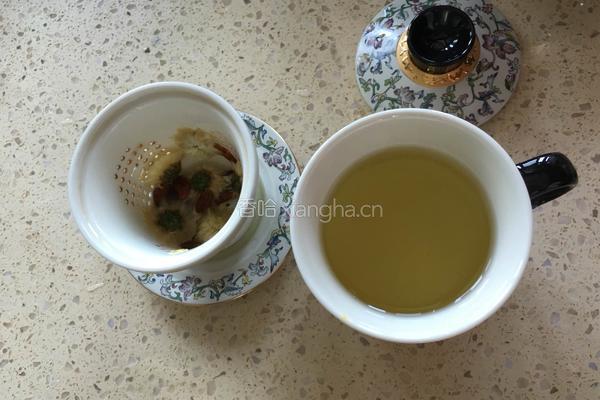 枸杞菊花茶的做法图解3