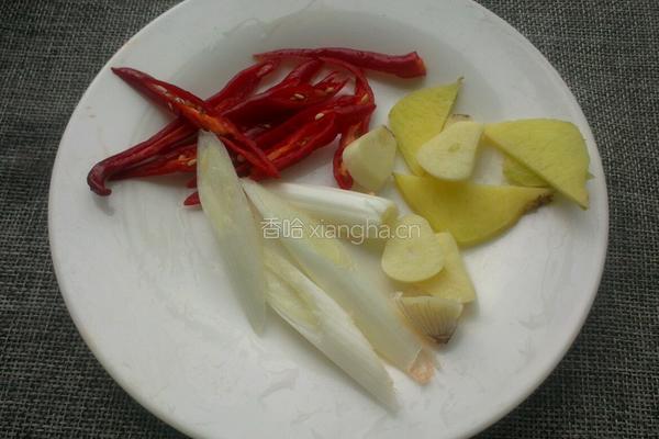 蛤蜊炒冬瓜的做法图解3