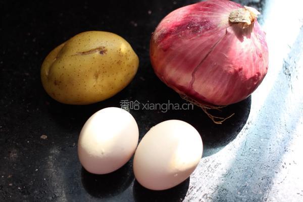 洋葱炒土豆片的做法图解1