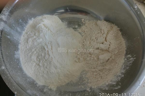 炒荞麦鱼的做法图解3