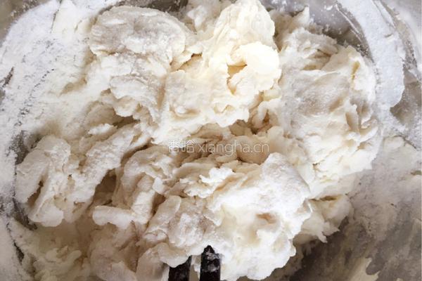 番茄鸡蛋蝴蝶面的做法图解2