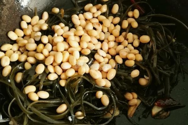 海带焖黄豆的做法图解8