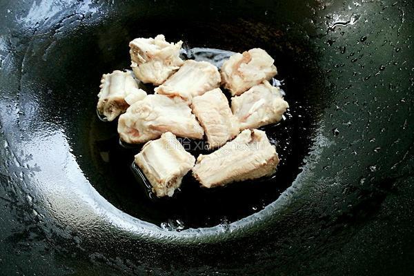 豆角土豆炖排骨的做法图解7