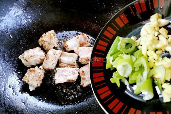 豆角土豆炖排骨的做法图解9