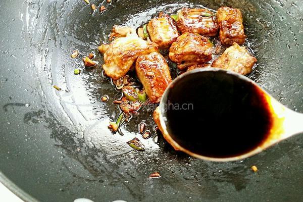 豆角土豆炖排骨的做法图解11