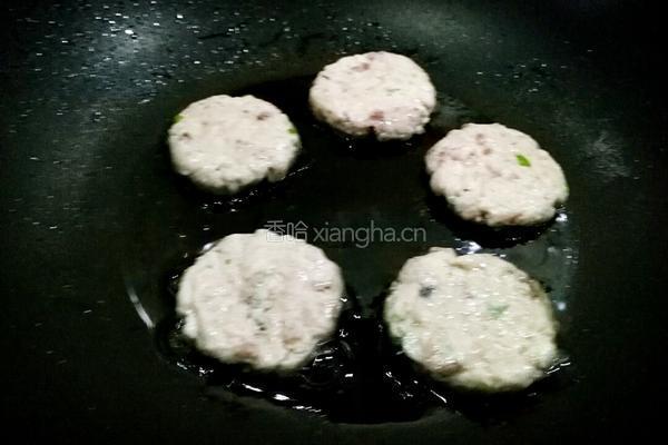 煎鱼饼的做法图解7