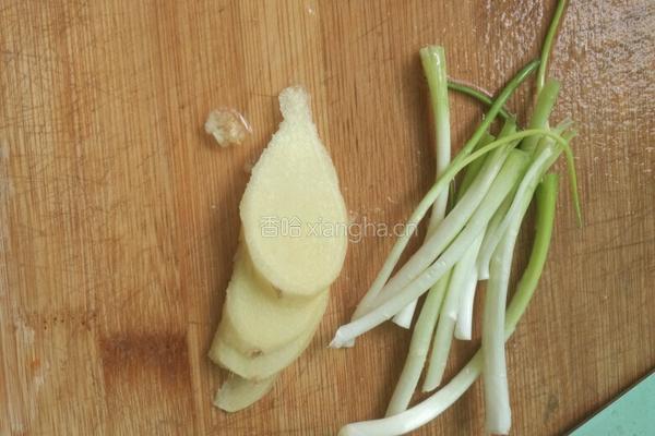 三色萝卜丝包子的做法图解7