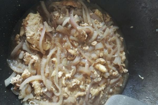 洋葱炒鸡蛋的做法图解7