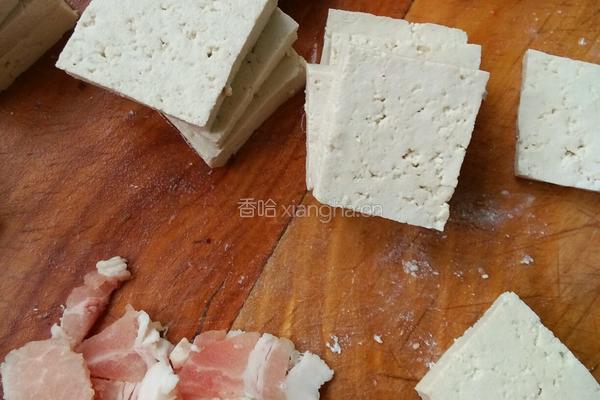熊掌豆腐的做法图解1